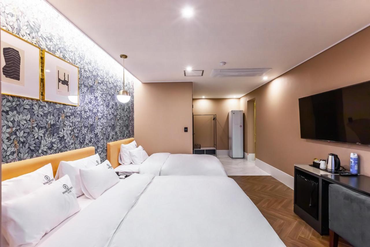 Browndot Hotel Sasang Renecite Busan Exterior photo