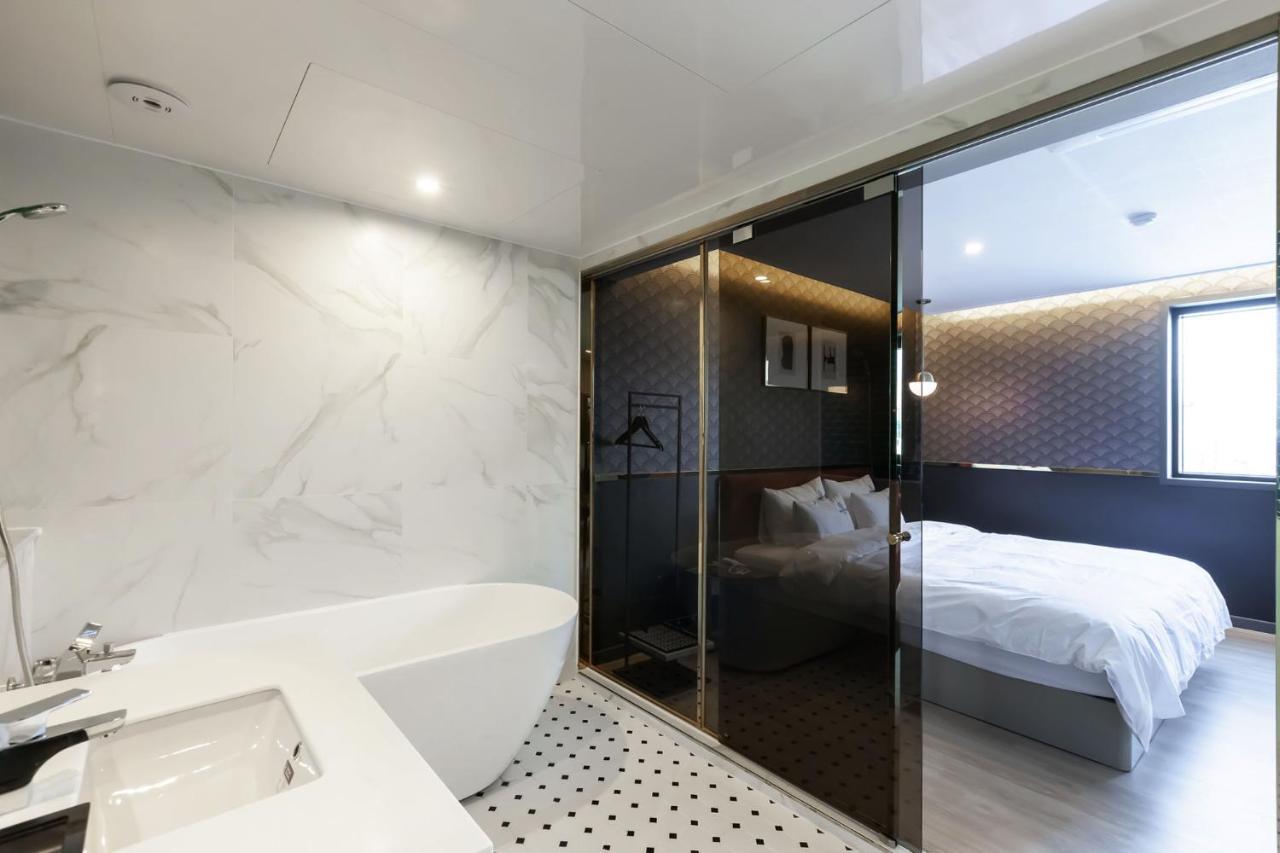 Browndot Hotel Sasang Renecite Busan Exterior photo